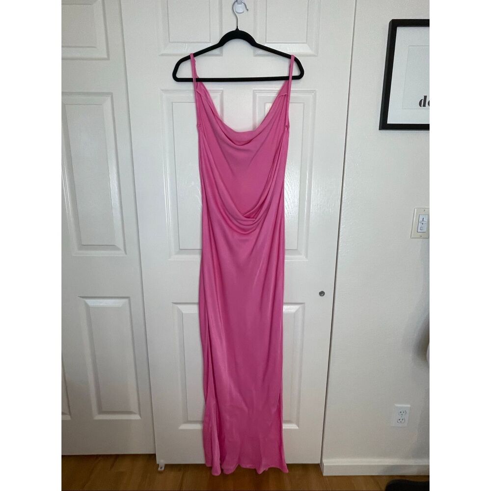 Meshki Jade Cowl Neck Backless Maxi Dress With Slit Pink Size XXL - Picture 5 of 10